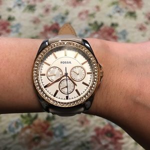 Light gray Fossil watch
